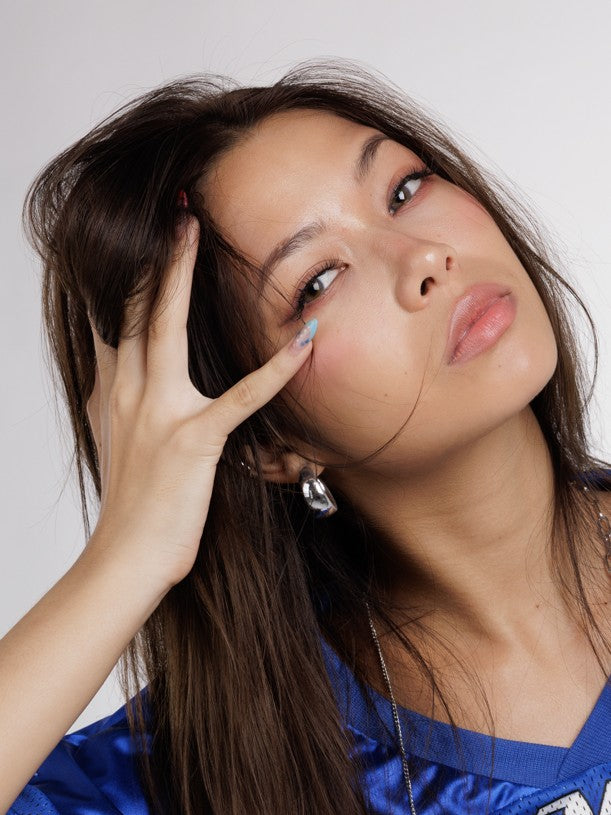 LUNA – Airy Wispy Flutter