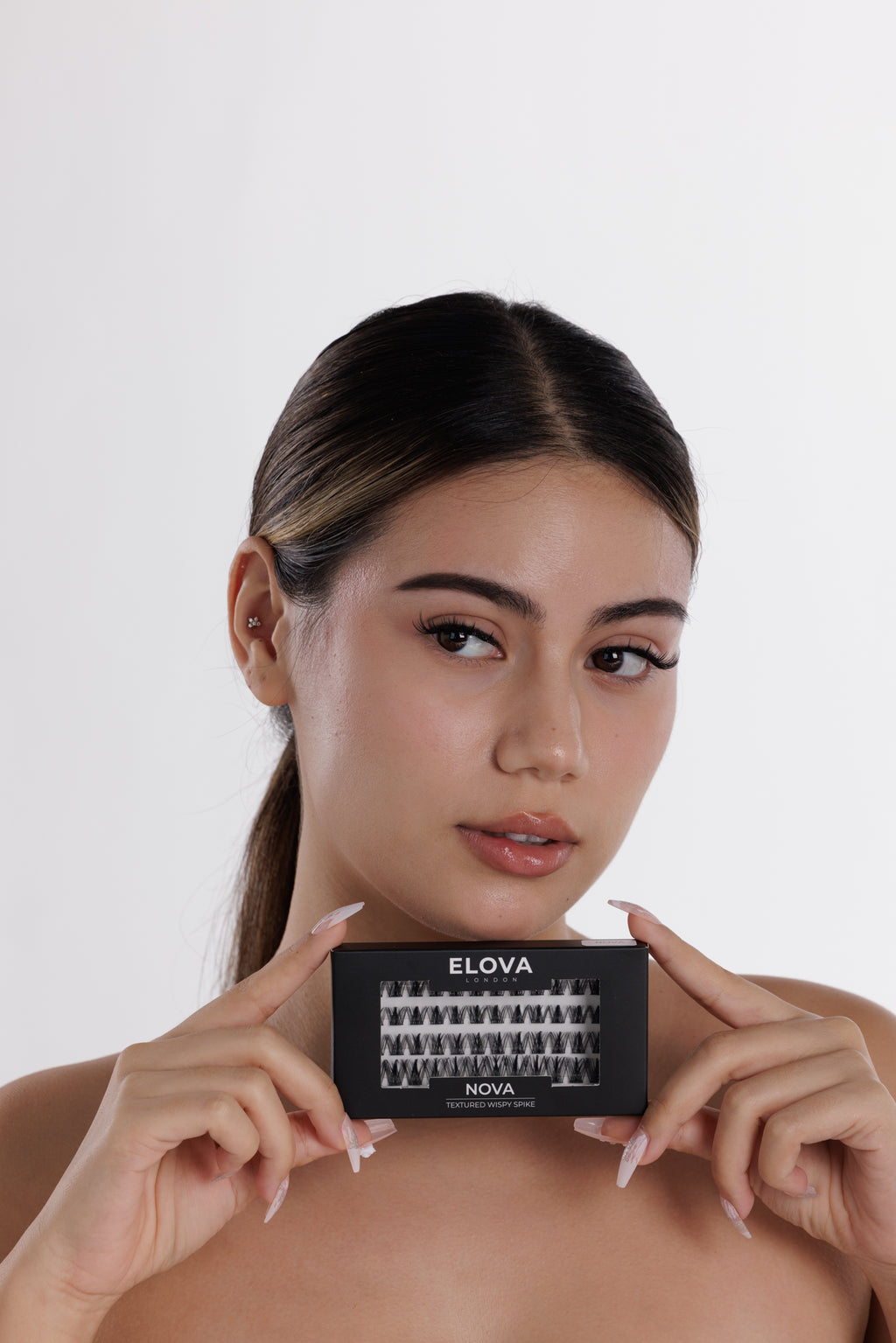 NOVA 48 Cluster Lash Box